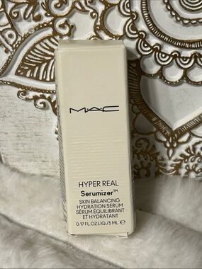 MAC Hyper Real -Serumizer 🦄